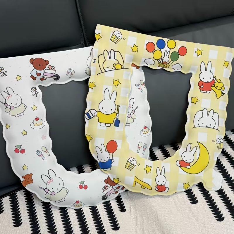 Miffy Rabbit Anime Two-Dimensi - Home Bathroom With Two Toilets 评论和价格